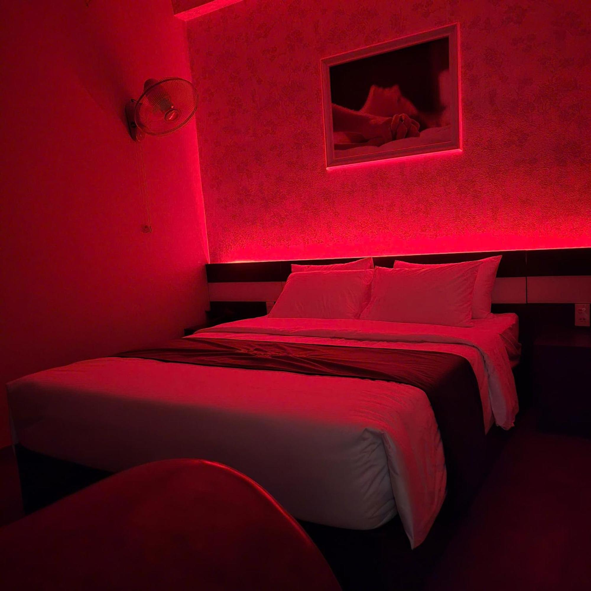 Phuong Anh Hotel Di An Экстерьер фото